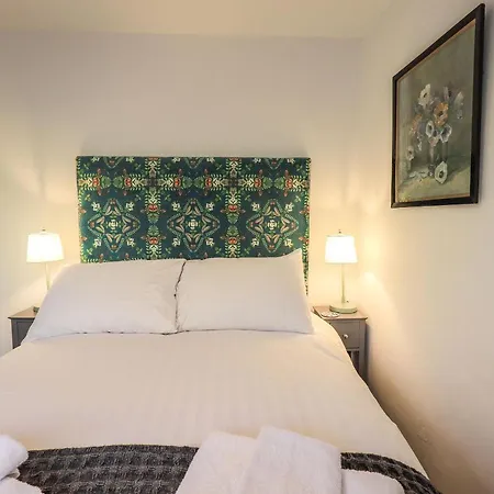 Violet Prázdninový dům